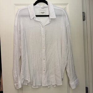 Abercrombie & Fitch White Lightweight Button-Down Shirt